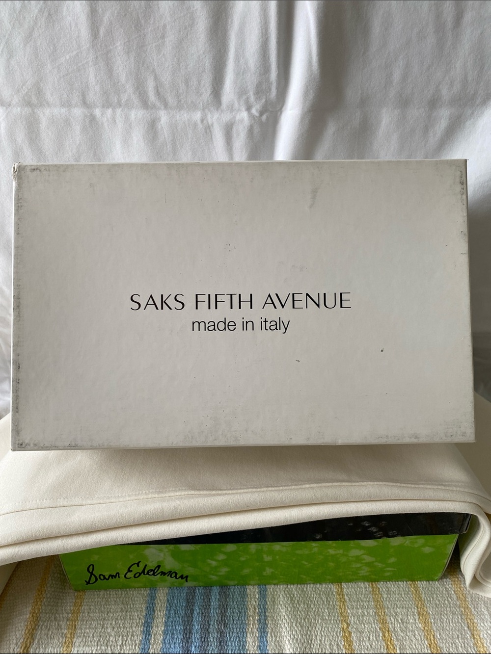 Saks Fifth Avenue Brown Snakeskin Pumps with Dark Trim - Picture 9 of 9